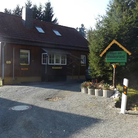Haus Am Waldesrand Apartman
